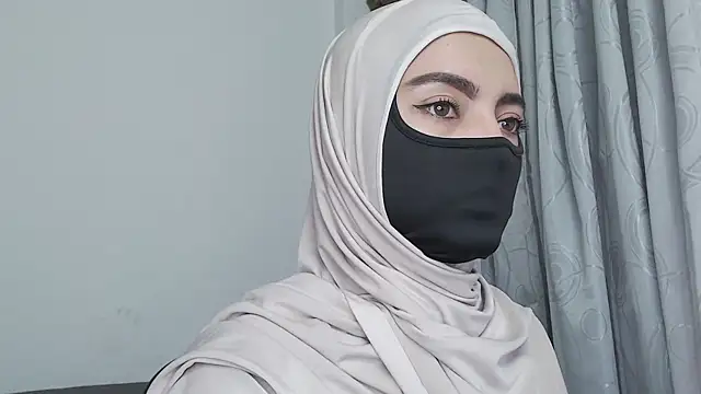 jade nassar online show from December 14, 2025, 10:15 pm