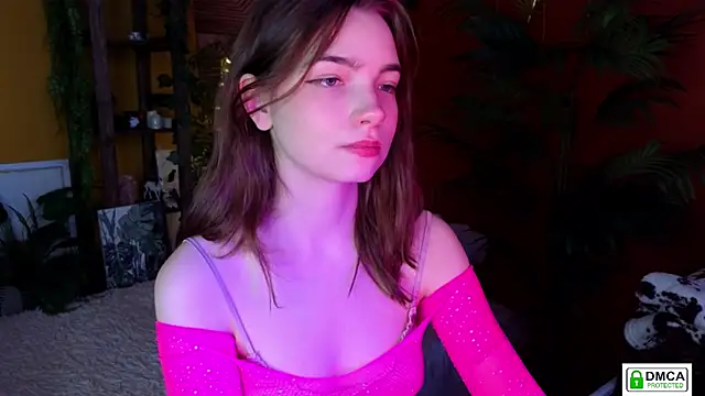 Evi Brook online show from February 13, 2026, 12:38 pm