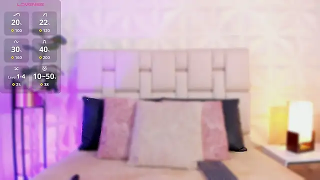 scarlettadams   online show from October 14, 2025, 12:28 pm