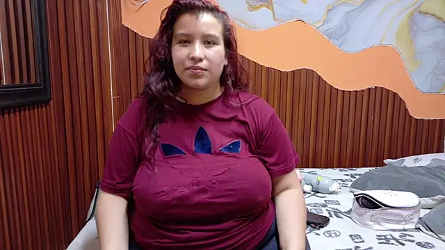 mabelineyesgreen303av online show from November 3, 2025, 12:05 am