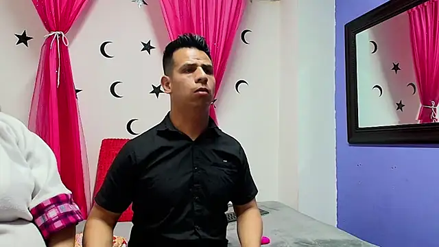 mabelineyesgreen303av online show from September 26, 2025, 1:34 am