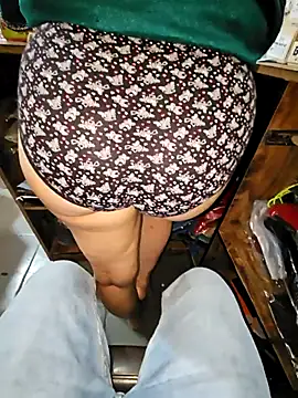 indianhotwife639 online show from April 11, 2026, 7:56 am