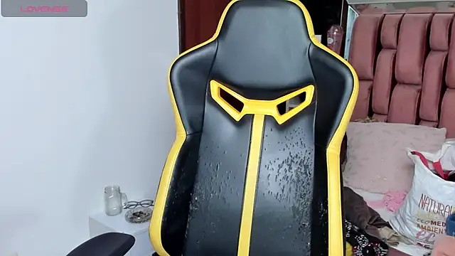 sara slut21 online show from March 8, 2025, 4:56 am