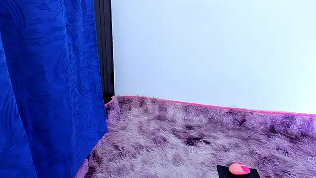 Snapshot of adahraa_younng chatting on September 29, 2025, 8:25 pm adahraa younng online show from September 29, 2025, 8:25 pm