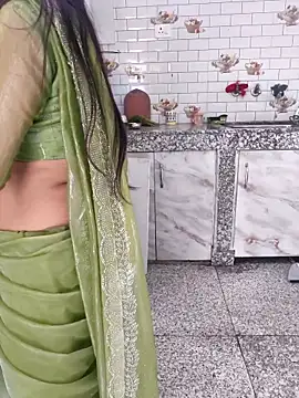 Shalu G online show from May 6, 2026, 5:11 am