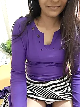 Shalu G online show from November 21, 2025, 5:50 am