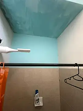 Alexitho25 online show from December 17, 2025, 10:15 pm