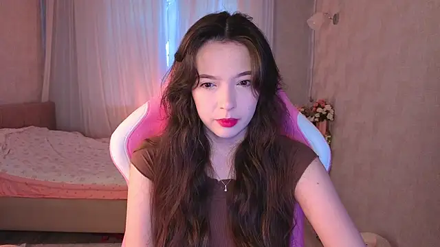 yuna sunshy online show from May 5, 2026, 1:19 am