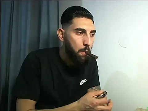 Alexgrc13 online show from October 13, 2025, 1:45 pm