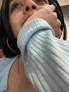 Snapshot of Emily_Rivers_ chatting on October 2, 2025, 1:25 pm Emily Rivers online show from October 2, 2025, 1:25 pm