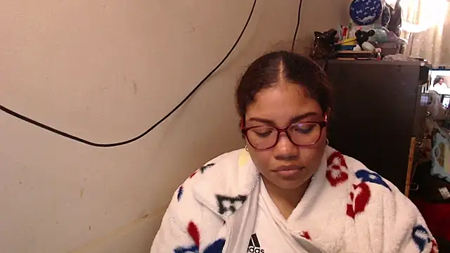 madelene online show from March 5, 2026, 4:09 am