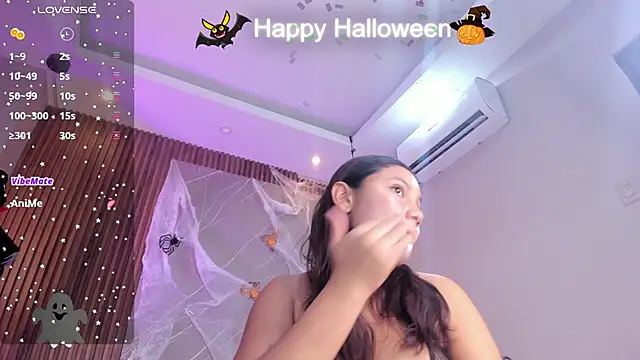 emma  rose1 online show from November 1, 2025, 2:18 am