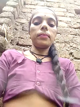 Sonam mehta online show from October 5, 2025, 4:47 am