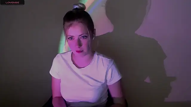 AliceHotty  online show from September 26, 2025, 6:42 am