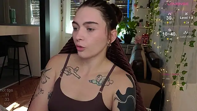 Snapshot of dorfmatratze__ chatting on October 19, 2025, 7:22 am dorfmatratze online show from October 19, 2025, 7:22 am