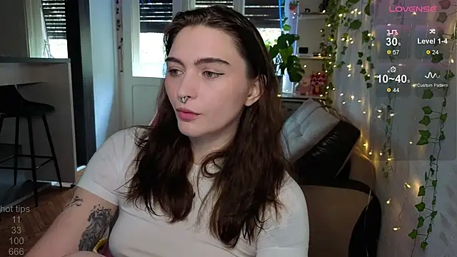 Snapshot of dorfmatratze__ chatting on November 4, 2025, 7:01 am dorfmatratze online show from November 4, 2025, 7:01 am