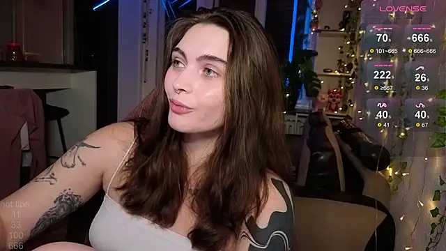 Snapshot of dorfmatratze__ chatting on October 26, 2025, 7:47 pm dorfmatratze online show from October 26, 2025, 7:47 pm