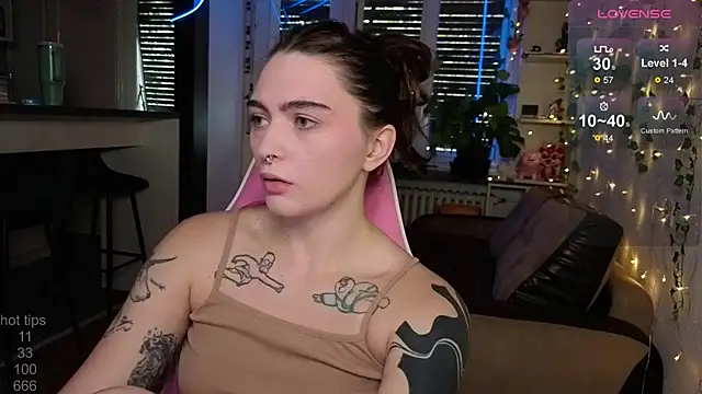 Snapshot of dorfmatratze__ chatting on November 8, 2025, 7:34 am dorfmatratze online show from November 8, 2025, 7:34 am