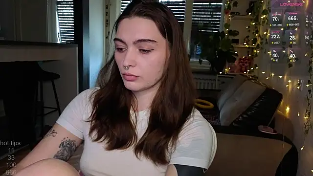 Snapshot of dorfmatratze__ chatting on November 26, 2025, 8:36 am dorfmatratze online show from November 26, 2025, 8:36 am