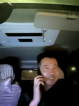 huanhuanaaaaa online show from March 29, 2026, 1:02 pm