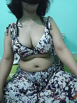 Snapshot of Samantaapu chatting on May 9, 2026, 3:59 pm Samantaapu online show from May 9, 2026, 3:59 pm