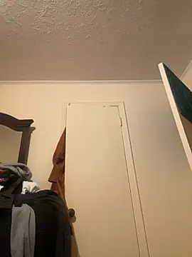 Snapshot of ThickDic28 chatting on September 9, 2025, 1:16 am ThickDic28 online show from September 9, 2025, 1:16 am