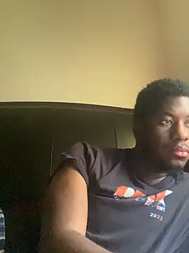 Snapshot of ThickDic28 chatting on June 3, 2026, 3:17 pm ThickDic28 online show from June 3, 2026, 3:17 pm