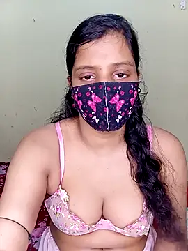 Rose-luckey online show from October 10, 2025, 7:36 pm