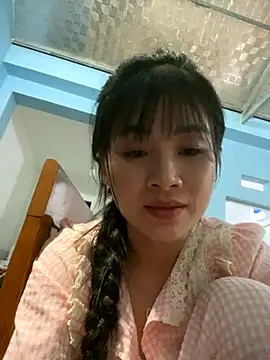 One-nice online show from October 22, 2025, 12:15 pm