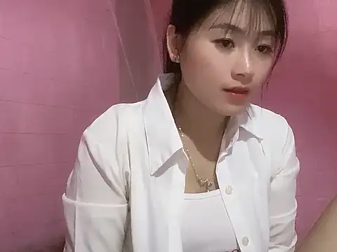 One-nice online show from November 5, 2025, 2:25 am