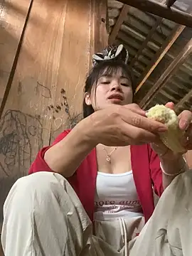 One-nice online show from October 24, 2025, 3:38 am