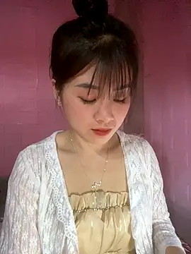 One-nice online show from December 2, 2025, 3:03 pm