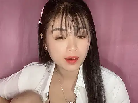 One-nice online show from November 17, 2025, 1:20 am