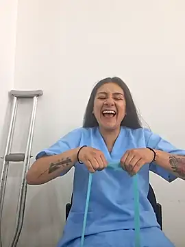 CAROLINE  07 online show from January 7, 2026, 12:10 pm