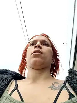 Snapshot of Zoe73_ chatting on October 1, 2025, 7:18 pm Zoe73 online show from October 1, 2025, 7:18 pm