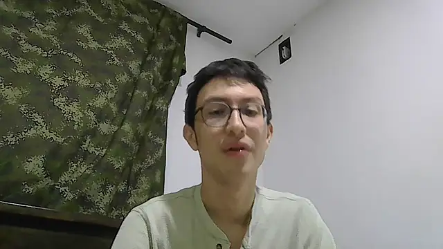 Snapshot of Kevintdx chatting on February 2, 2026, 3:16 am Kevintdx online show from February 2, 2026, 3:16 am