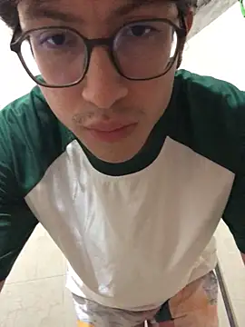 Kevintdx online show from September 23, 2025, 3:35 am