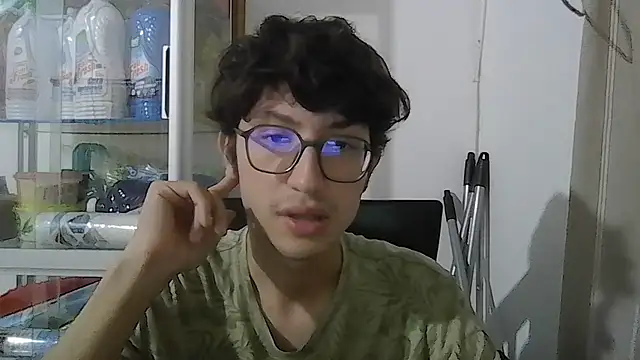 Kevintdx online show from September 29, 2025, 2:51 am