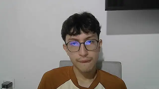 Kevintdx online show from November 7, 2025, 3:11 am