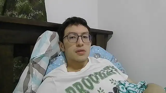 Snapshot of Kevintdx chatting on January 31, 2026, 10:08 pm Kevintdx online show from January 31, 2026, 10:08 pm