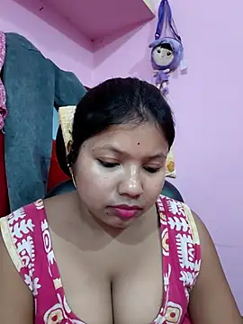 Snapshot of Redchery chatting on May 31, 2026, 5:19 pm Redchery online show from May 31, 2026, 5:19 pm