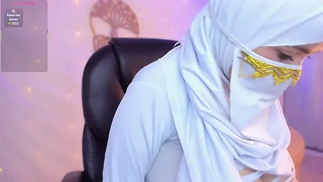 Snapshot of salma_isawwii chatting on January 6, 2026, 2:54 pm salma isawwii online show from January 6, 2026, 2:54 pm