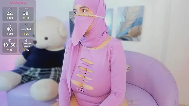 Snapshot of salma_isawwii chatting on March 3, 2026, 3:08 pm salma isawwii online show from March 3, 2026, 3:08 pm