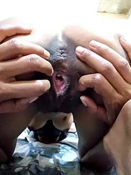 xnmx26 online show from December 16, 2025, 4:50 am