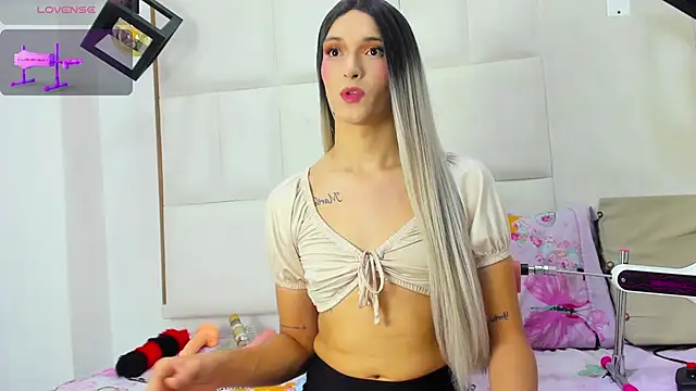 Macarena 05 online show from September 27, 2025, 3:23 am