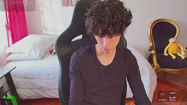 Snapshot of Nude_Boy18 chatting on July 14, 2026, 10:38 pm Nude Boy18 online show from July 14, 2026, 10:38 pm