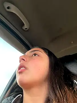 Dulce 1408 online show from November 6, 2025, 9:52 pm