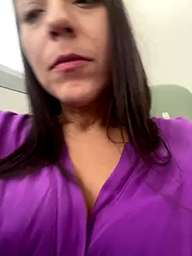 Snapshot of lucioliveira chatting on October 9, 2025, 3:12 pm lucioliveira online show from October 9, 2025, 3:12 pm