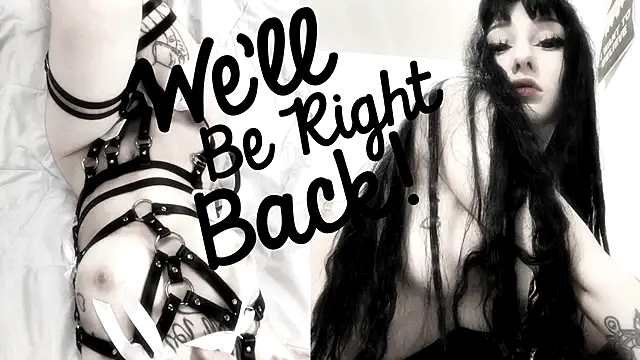 Crystal somnia online show from November 24, 2025, 9:04 pm