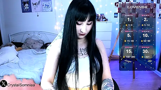 Crystal somnia online show from October 2, 2025, 9:45 am